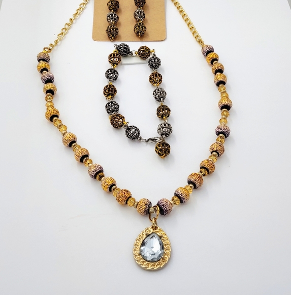 247NEB136 Handmade 3 pc. Gold & Silver Necklace Set - Picture 8 of 8